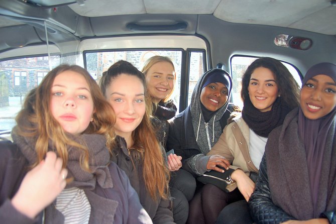 Award Winning Exclusive 2 Hr Private Belfast Black Taxi Cab Tour - Why a black cab is the right way to see Belfast