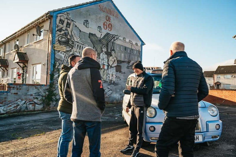 Belfast: 1.5-Hour Private Black Taxi tour - What makes this Belfast taxi tour worthwhile