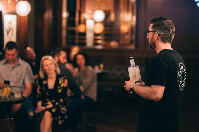 Belfast: An Alternative History of Belfast Through Drinks! - Chapter One: Starting with a drink and a point of view