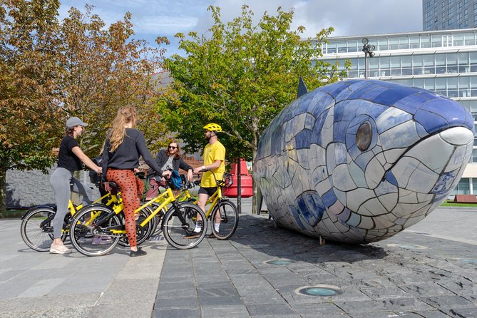 Belfast Bike Tours - St. George’s Market and a taste of Belfast