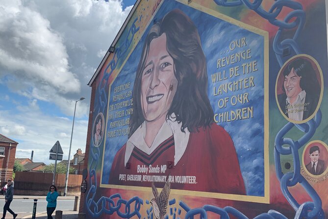 Belfast city and Mural 4 hour tour - Key things to know before booking
