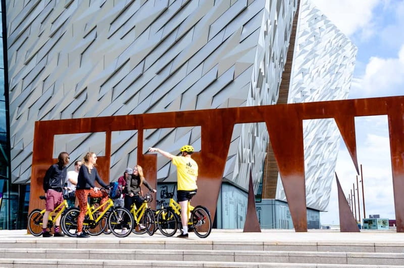 Belfast: City Highlights Bike Tour - The Peace Wall and a difficult chapter of Belfast’s past
