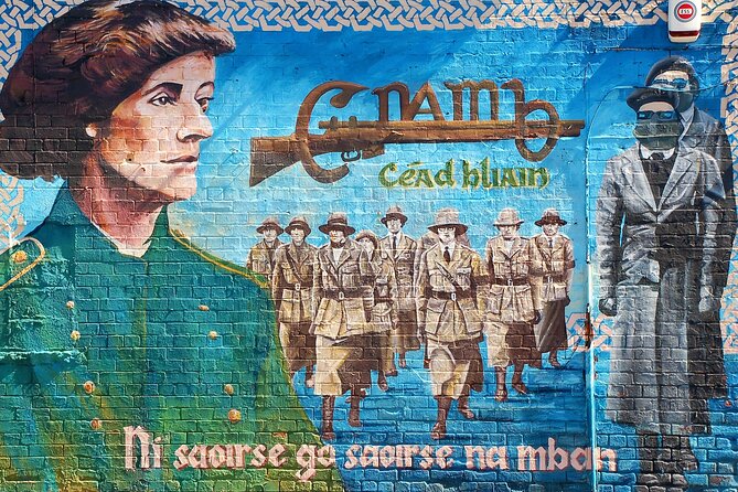 Belfast Famous Black Taxi Tour Political Murals & Peace Wall 2 Hr - Shankill Road: the Loyalist side of the story