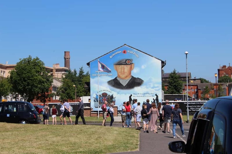 Belfast: Famous Murals Private Tour - The $54 price and what you receive