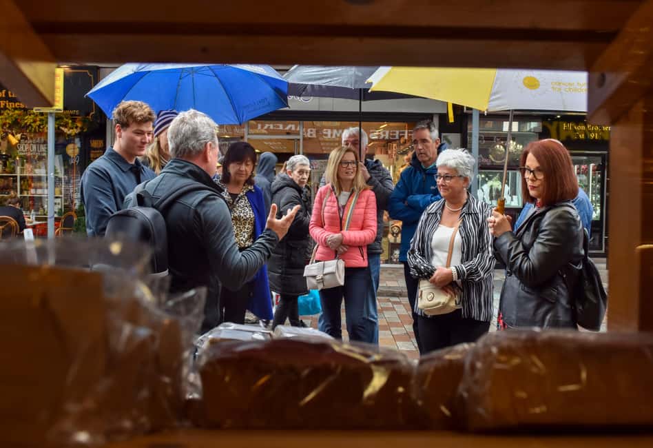 Belfast: Food Tour with 10+ Tastings of Bread, Beer, Seafood - Belfast in six useful bites