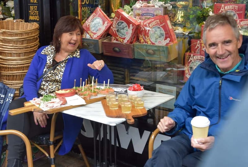 Belfast: Food Tour with 10+ Tastings of Bread, Beer, Seafood - Belfast’s seafood arrives in several forms