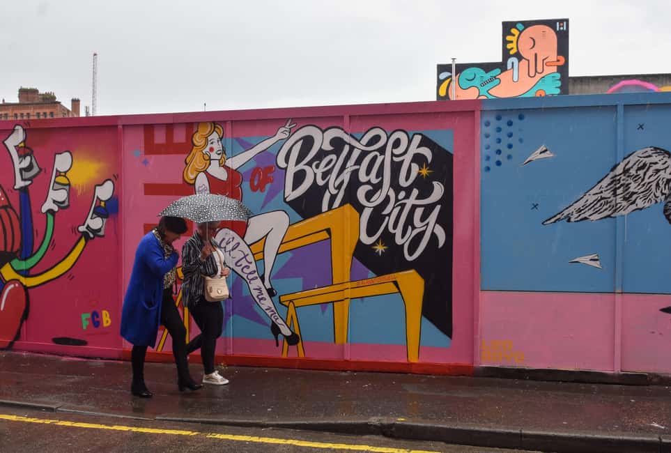Belfast: Food Tour with 10+ Tastings of Bread, Beer, Seafood - Irish stew and the comfort-food center