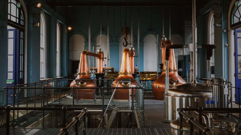 Belfast Giant's Causeway and Titanic Distillery Whiskey Tour - Key things to know before booking
