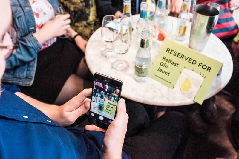 Belfast: Guided Gin Tour with 7 Gin Tastings - Learning from Alex and Dave