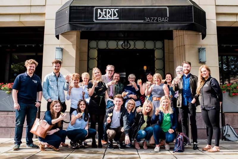 Belfast: Guided Gin Tour with 7 Gin Tastings - Who will enjoy this Belfast afternoon?