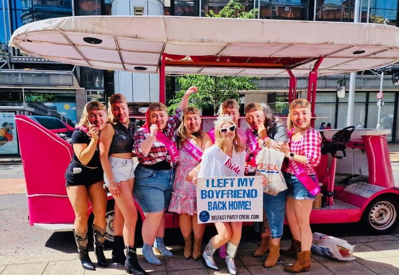 Belfast: Luxury Pink Hen Party Bike Tour (BYOB) - The pink-bike photo factor