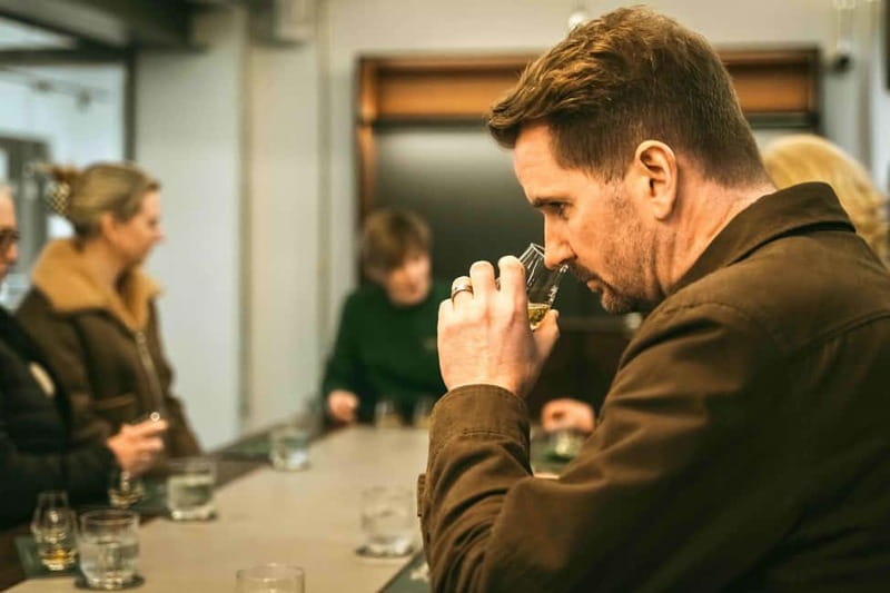 Belfast: McConnell's Distillery Guided Tour with Tasting - The guide can make or break a one-hour tour
