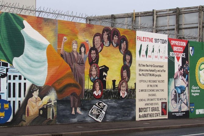 Belfast: Murals Taxi Tour - The International Wall and murals that keep changing