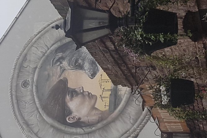 Belfast Music and Street Art Small Group Guided Experience - Cathedral Quarter pubs, music, and changing plans