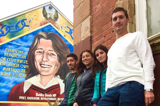 Belfast political history and mural unique private 90 min tour - Practical details for a respectful visit