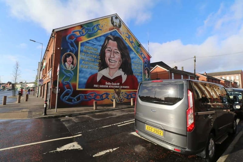 Belfast: Political Mural Taxi Tour - Falls Road shows history through public art