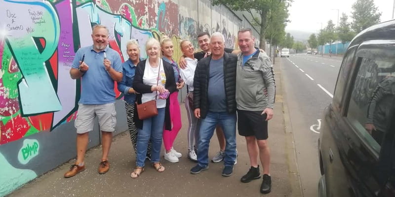 Belfast: Political Mural Taxi Tour - Is $54 good value for one hour?