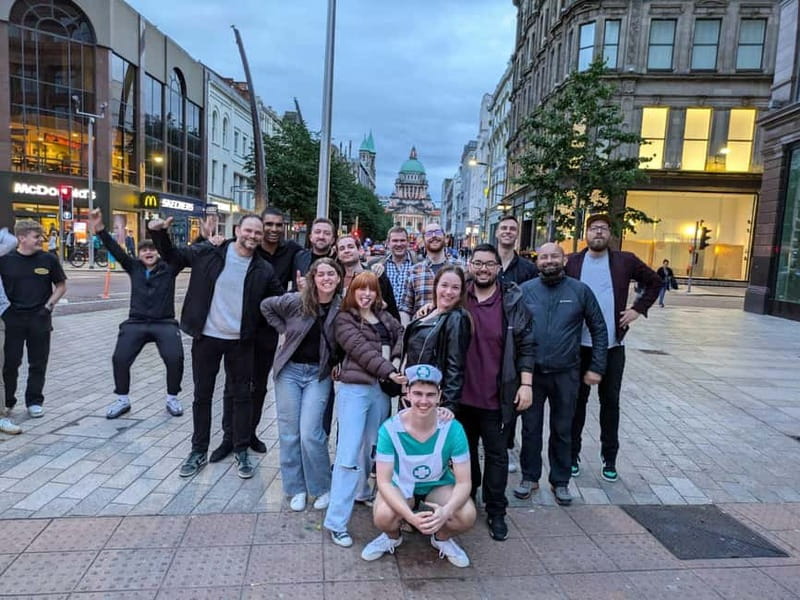 Belfast: Pub Crawl and Bar Walking Tour with Two Drinks - Why this Belfast pub crawl works well