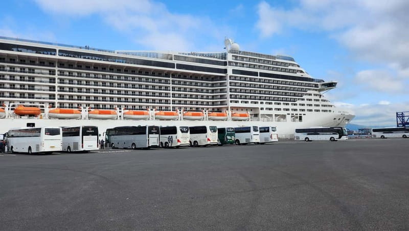 Belfast: Sightseeing Tour HOP ON HOP OFF from the City Hall - Titanic Quarter and Belfast’s maritime story