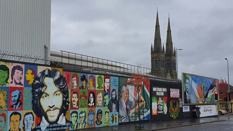 Belfast Troubles : Murals, Street Art, and Peace Wall Tour - Falls Road and the republican murals