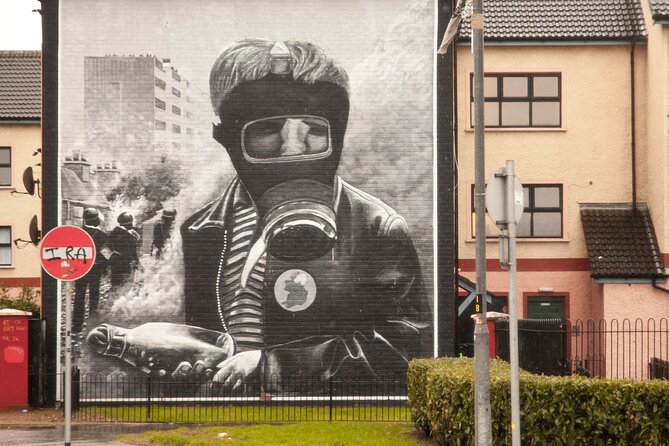 Bloody Sunday Remembered: Private Walking Tour of Derry - Starting at Free Derry Corner