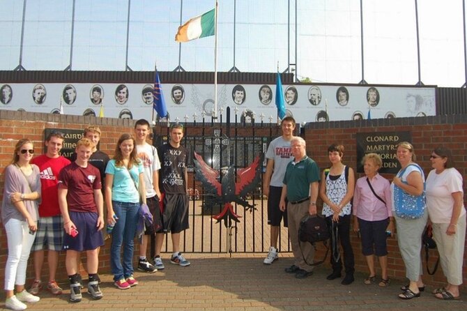 Cab Tours Belfast Famous Black taxi tours 2 hrs The Troubles - Is $116.54 per person fair value?