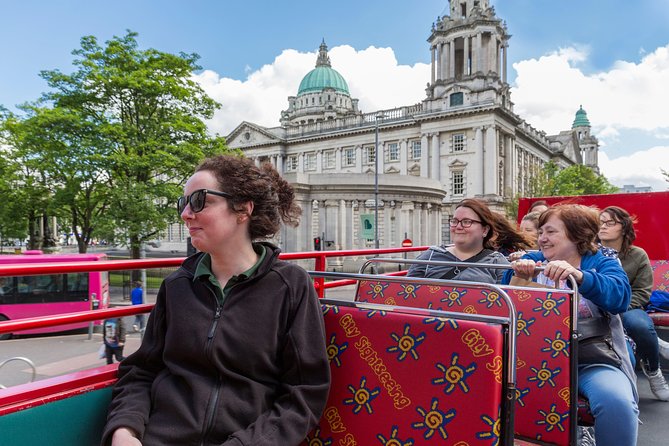 City Sightseeing Belfast Hop-On Hop-Off Bus Tour - Stops 8 to 11: Dublin Road, Shaftesbury Square, and Queen’s University