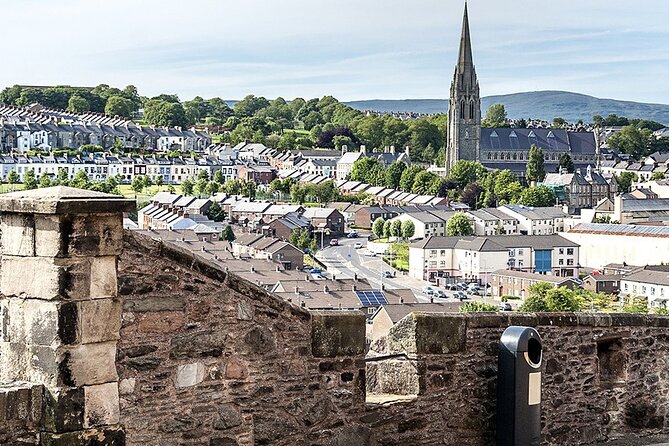 Derrie Danders: Highlights of the Walled City a Self-Guided Audio Tour - Key points about this Derry walking tour