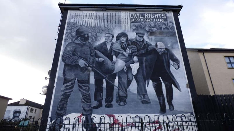 Derry: Bloody Sunday and Bogside Murals Walking Tour - Starting at Magazine Gate inside Derry’s walls