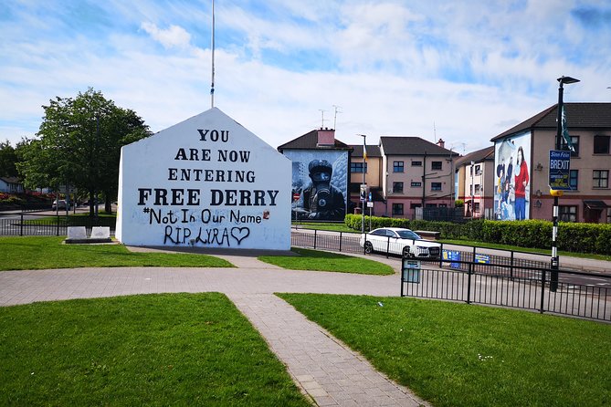 Derry City: The Troubles Bogside Walking Tour. - Reading the Bogside murals as a timeline