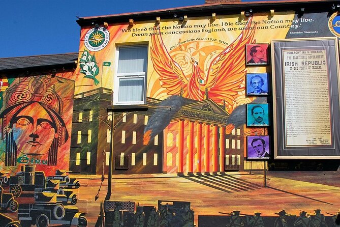 Express Terror and Peace 90 min Private Belfast Cab /Taxi Tour - Divis Flats and the beginning of the Troubles