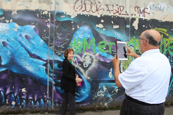 Famous 1.5 hour Belfast Murals Tour - Shankill Road and the other side of the story