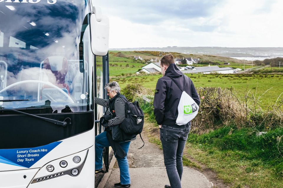 From Belfast: Giant's Causeway Full-Day Guided Trip - Giant’s Causeway deserves the longest stop