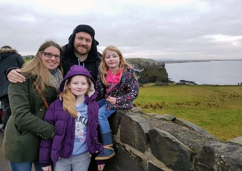 From Belfast: Giant's Causeway Guided Day Tour With Castles - The return to Belfast