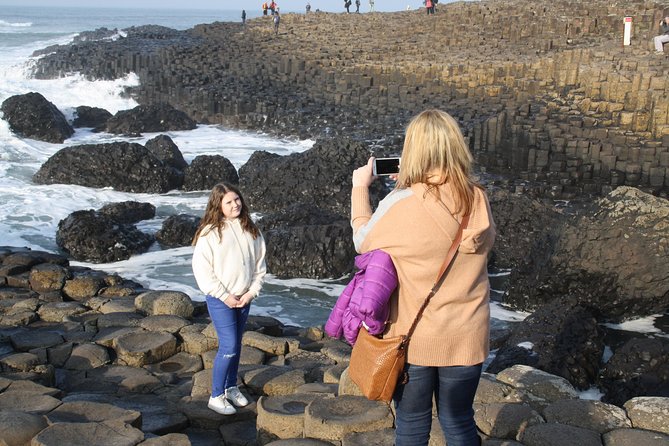 Giant's Causeway Day Tour and Belfast City Tour 1 Day Pass - The Dark Hedges and the lunch decision