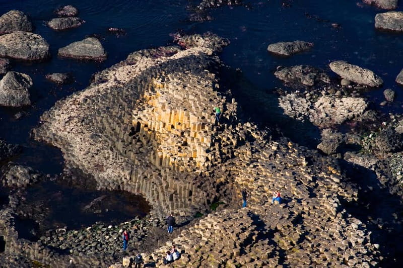 Giants causeway Irish castles & whiskey, Game of thrones - Dunluce Castle above the Atlantic