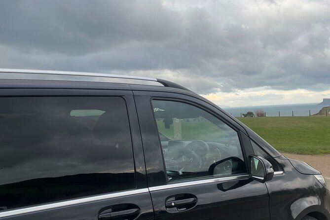 Giants Causeway Private Tour - Exploring the ruins of Dunluce Castle