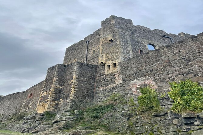 Giants Causeway, Rope Bridge, Carrickfergus Castle and Dark Hedges Tour - Bushmills means whiskey shopping, not a distillery tour