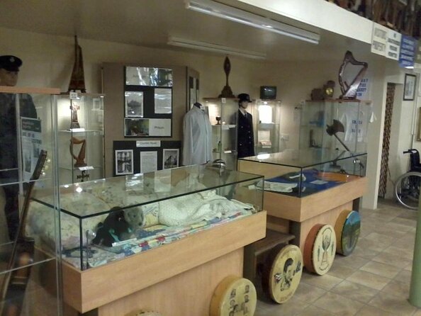 IRA Troubles Conflict Private Tour Museum Graves Murals and Political Analysis - What makes this Belfast tour different