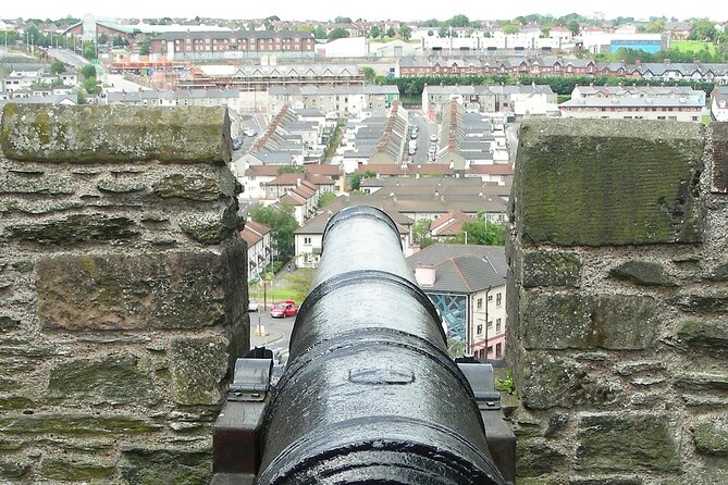 Londonderry Private Walking Tour With A Professional Guide - Why a private Derry walk makes sense