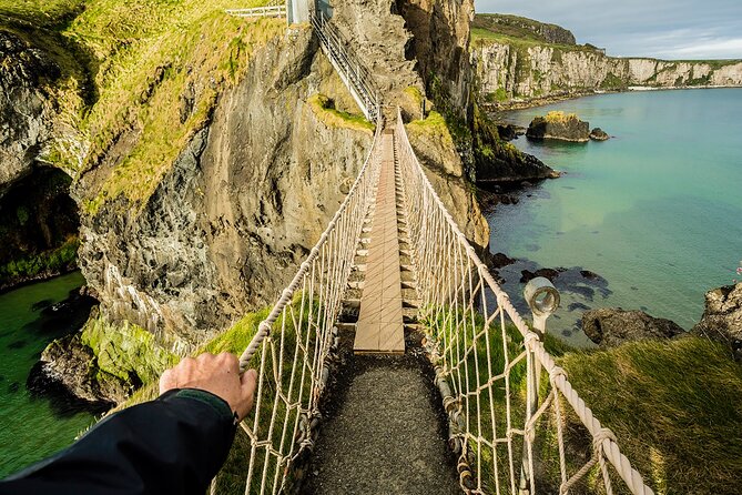 Luxury Giants Causeway Tour in Mercedes + FREE Belfast Mural Tour - Belfast’s murals provide a serious final chapter