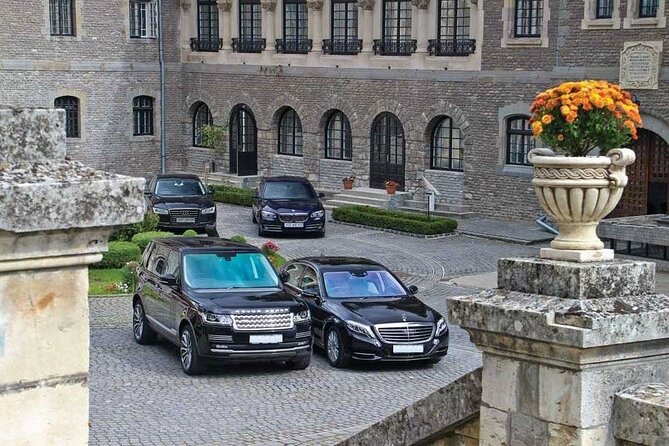 Luxury Tours Belfast. Full day Private Hire Tour for 2- 6 people - A private route from Belfast to the Antrim Coast