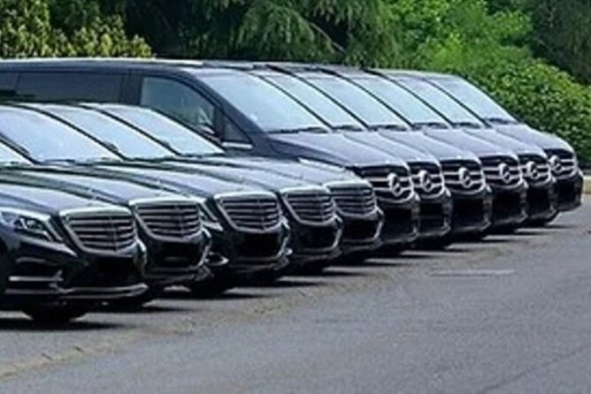 Luxury Tours Belfast. Full day Private Hire Tour for 2- 6 people - The guides are a major part of the value