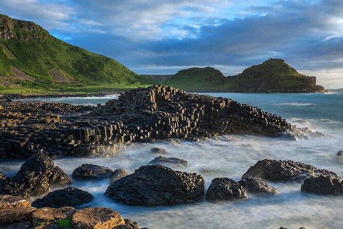 Morning Giant's Causeway Half Day Tour from Belfast - What to wear and how much walking to expect