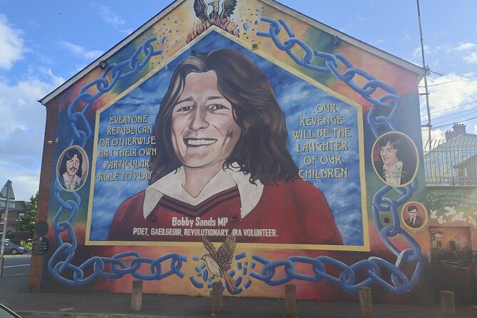 Private Belfast Black Taxi Tour - Key points at a glance