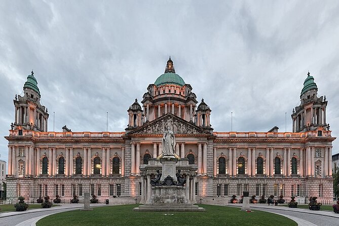 Private Belfast city & peace wall tour - Is $550.51 good value for your group?