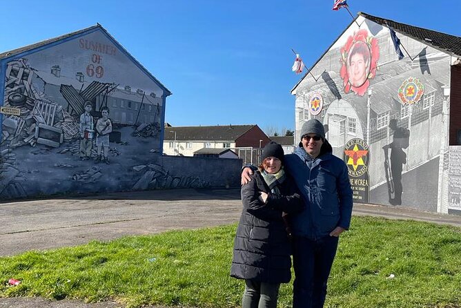 Private Belfast Mural & Giant's Causeway Tour from Belfast (2 in 1) - Who should book this day out?