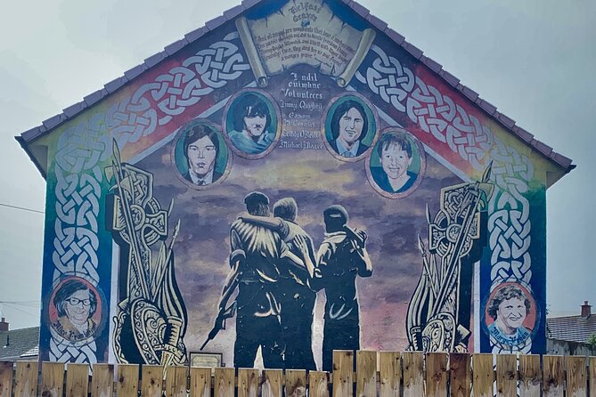 Private Belfast Troubles Cab Tour Adventure 2hrs Personal Guide - How the private format affects the visit