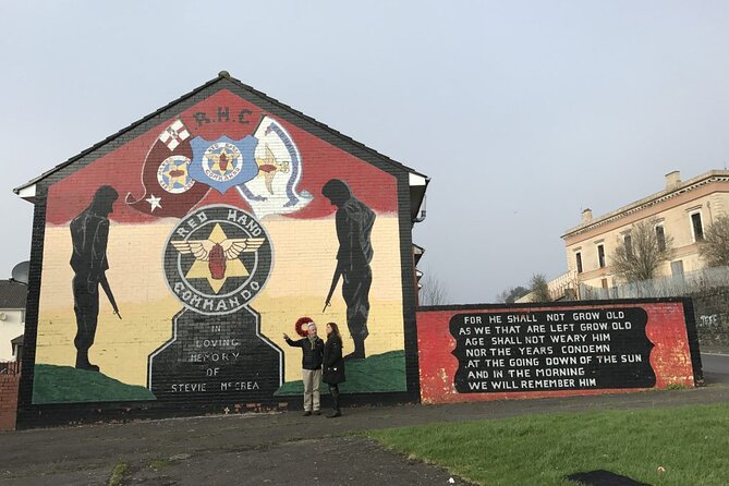 Private Black Taxi Belfast City Tour - The Peace Wall and a signature with a strange feeling