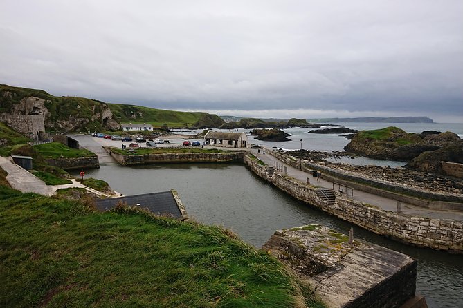 Private Giants Causeway and Antrim Coast Tour - Carrick-a-Rede: the day’s active option